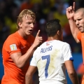 المنتخب الهولندي يفوز على المنتخب التشيلي 2-0