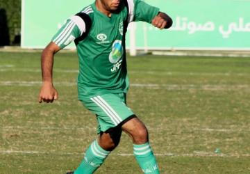 اللاعب عمر العرعير 