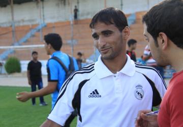 اللاعب احسان ابو دان مدرب منتخب شمال غزة 