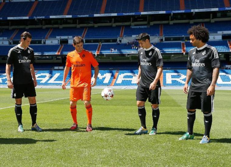 زي ريال مدريد برسمة التنين 