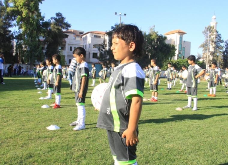 مدرسة الكرة بنادي الشمس
