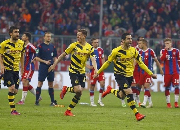 فرحة لاعبي دورتموند