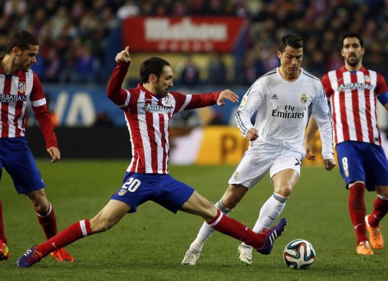 صورة من مواجهات الفريقين