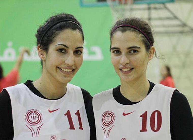 صورة من الأرشيف