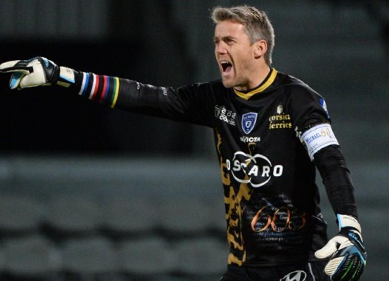 ميكايل لاندرو