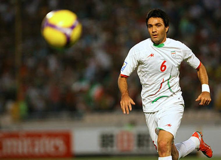 جواد نيكونام  قائد منتخب إيران 