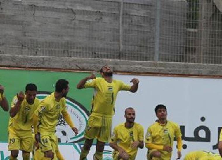 صورة من الأرشيف