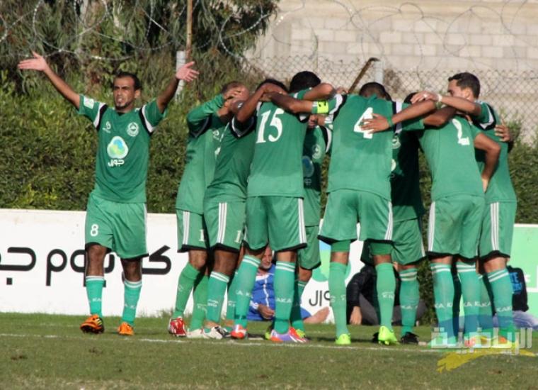 فريق الكرة بنادي الصداقة