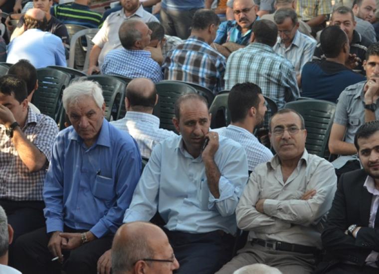 خيمة عزاء للشهيد عاهد زقوت